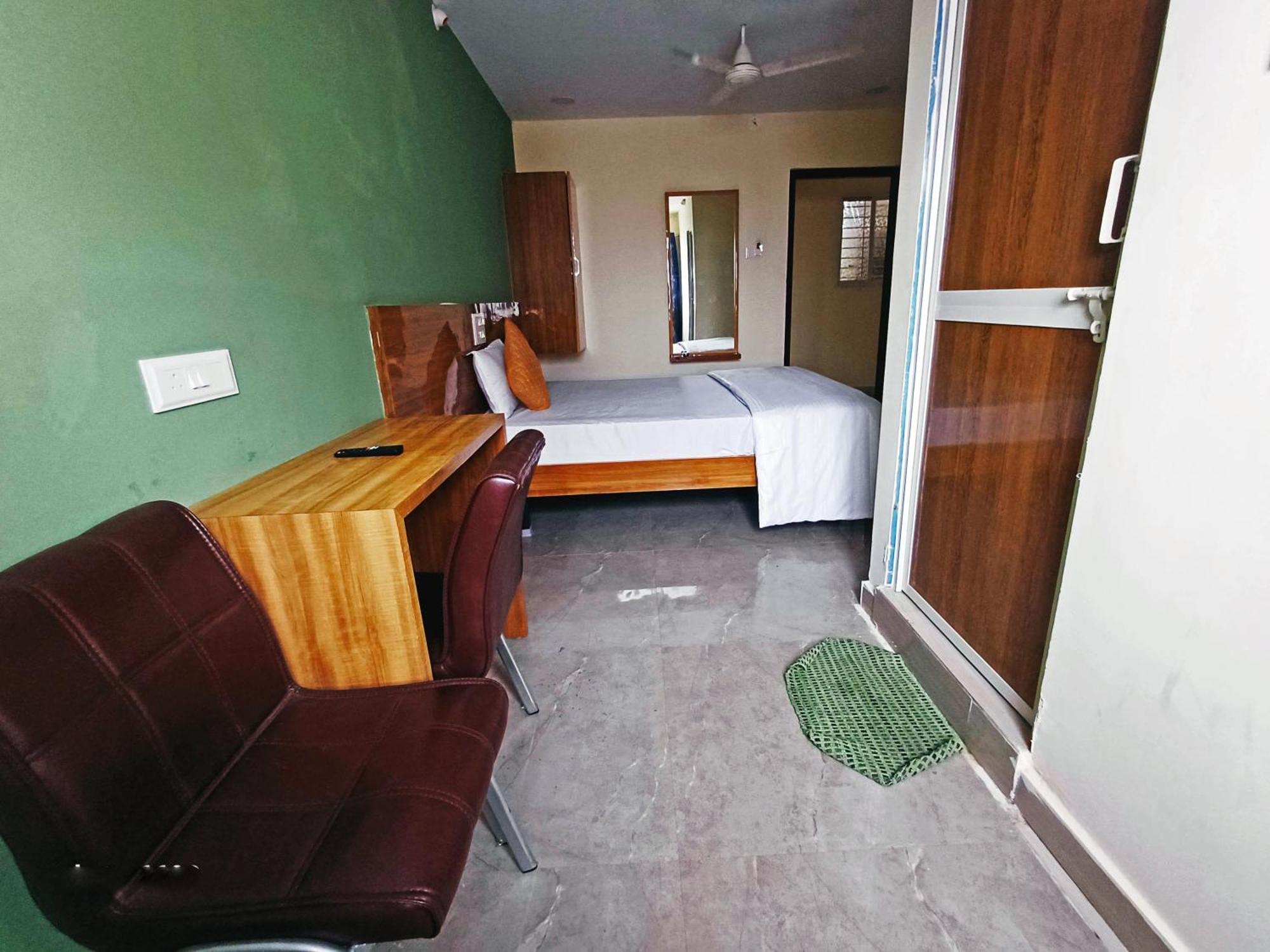 Udupi Deluxe Lodge Gulbarga Kalaburagi Exterior photo